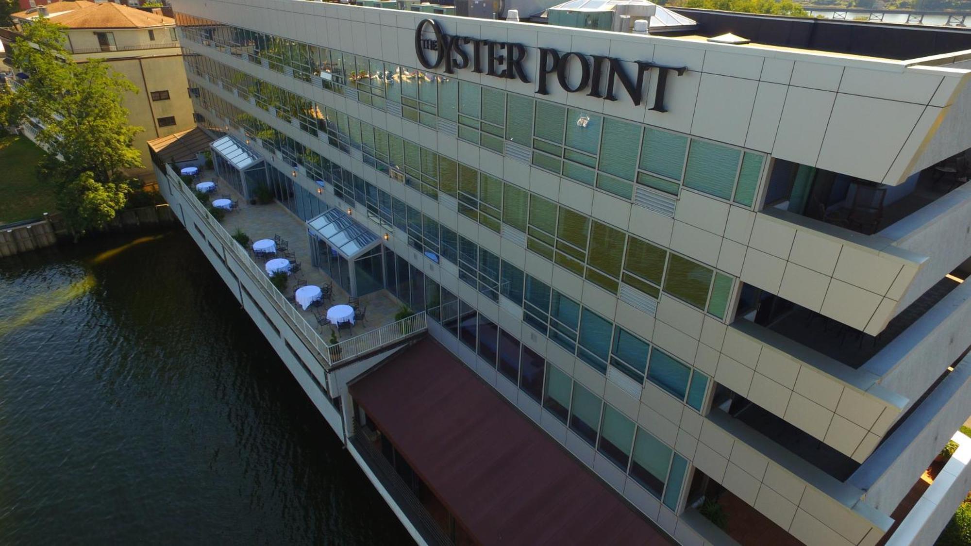 Oyster Point Hotel เรดแบงค์ ภายนอก รูปภาพ